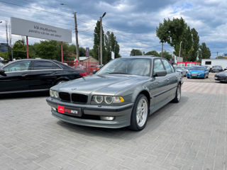 BMW 7 Series foto 1