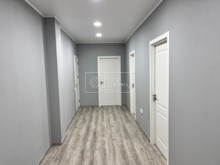 Apartament cu 2 camere, 82 m², Botanica, Chișinău foto 9