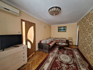 Apartament cu 2 camere, 45 m², Botanica, Chișinău foto 4