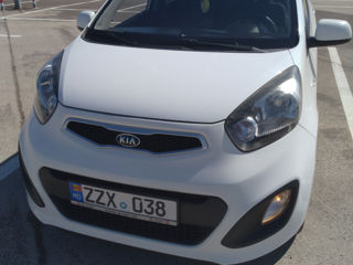 KIA Picanto foto 1