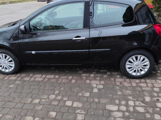 Renault Clio foto 5