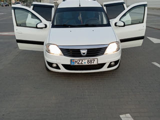 Dacia Logan foto 2