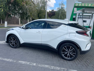 Toyota C-HR foto 3