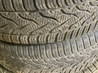 Vind 2 pneuri 195/65r15