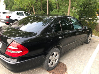 Mercedes E-Class foto 4