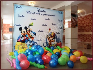Fotopanou, fotostand, banner cu decor din baloane pentru nunta, cumetrie, zi de nastere, botez foto 4