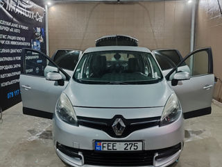 Renault Scenic foto 2