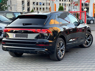 Audi Q8 foto 5