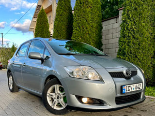 Toyota Auris foto 2