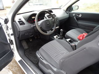 Renault Megane foto 2