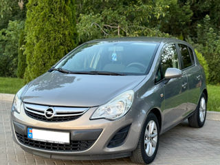 Opel Corsa foto 2