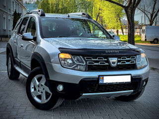 Dacia Duster foto 1