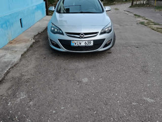 Opel Astra foto 1