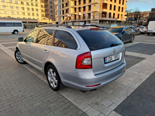 Skoda Octavia foto 3