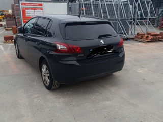 Peugeot 308 foto 6