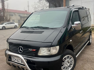 Mercedes V-Class