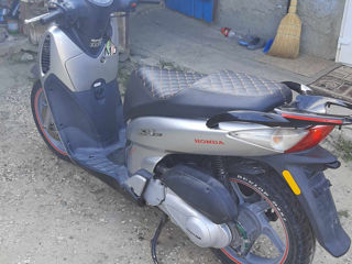 Honda sh150i foto 7