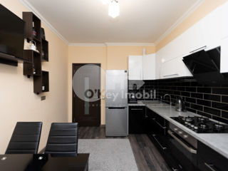 Apartament cu 2 camere, 75 m², Buiucani, Chișinău foto 6