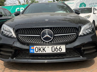 Mercedes C-Class foto 1