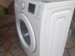 Mașină de spălat foto 1