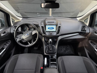 Ford Grand C-MAX foto 11