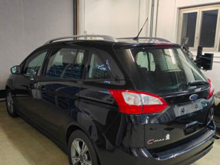 Ford Grand C-MAX foto 4