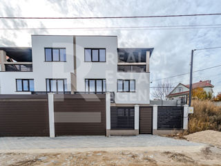Vânzare, casă, 3 nivele, 180 mp, strada Rezistenței, Durlești