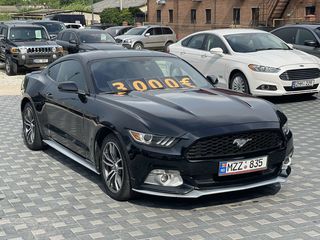 Ford Mustang foto 4