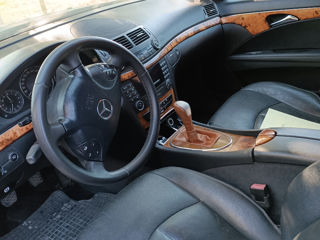 Mercedes E-Class foto 4