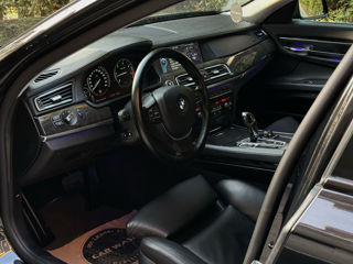 BMW 7 Series foto 9