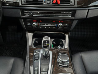 BMW 5 Series foto 6