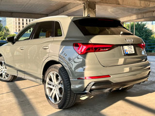 Audi Q3 foto 2