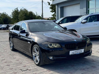 BMW 5 Series foto 3