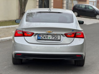 Chevrolet Malibu фото 4