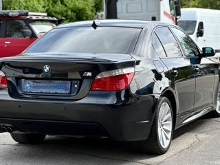 BMW 5 Series foto 6