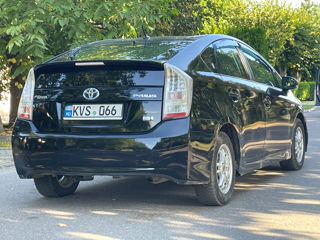 Toyota Prius foto 4