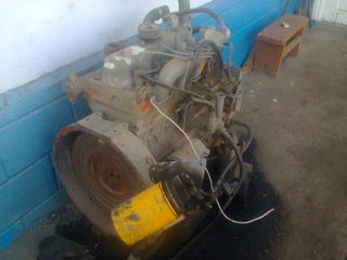 motor japonez kybota v-19-02 foto 2