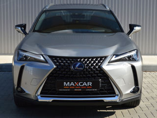 Lexus UX foto 1