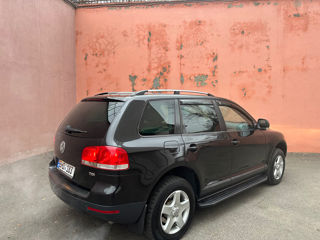 Volkswagen Touareg foto 5