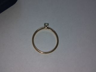 Кольцо с бриллиантом foto 3