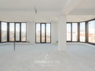 Apartament cu 4 camere, 338 m², Buiucani, Chișinău foto 2