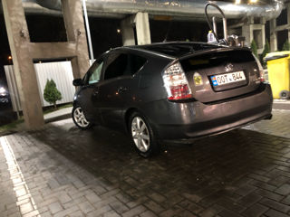 Toyota Prius foto 3