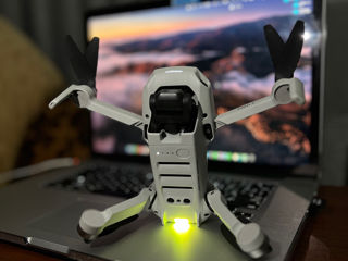 De vânzare: Dronă DJI Mini 2 Fly More Combo – Stare ideală! фото 6