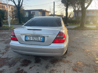 Mercedes E-Class foto 6