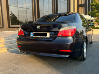 BMW 5 Series foto 5