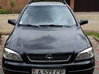 Opel Astra foto 4