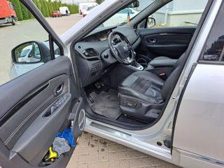 Renault Grand Scenic foto 8