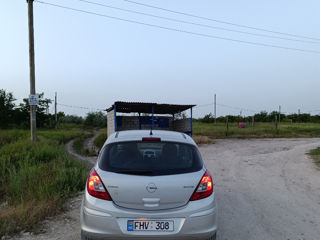 Opel Corsa foto 4