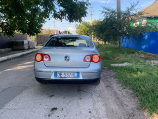 Volkswagen Passat foto 6