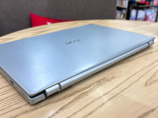 Acer Aspire 3 foto 6